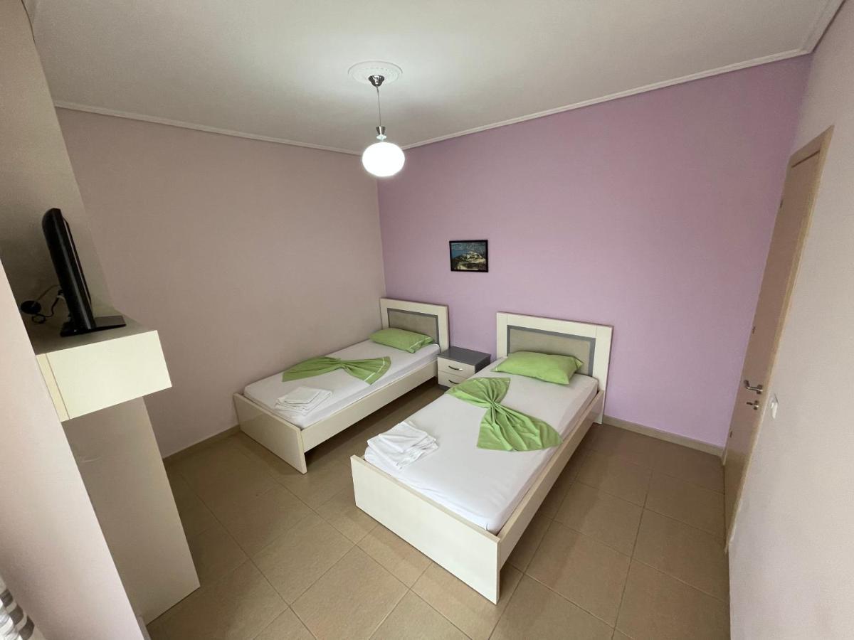 Flower Apartment Sarandë Eksteriør bilde